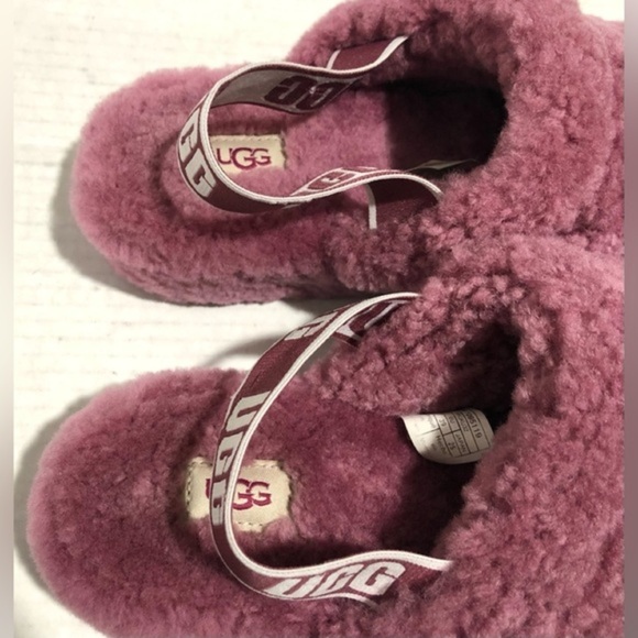 UGG Fluff Yeah Slippers - Picture 6 of 10